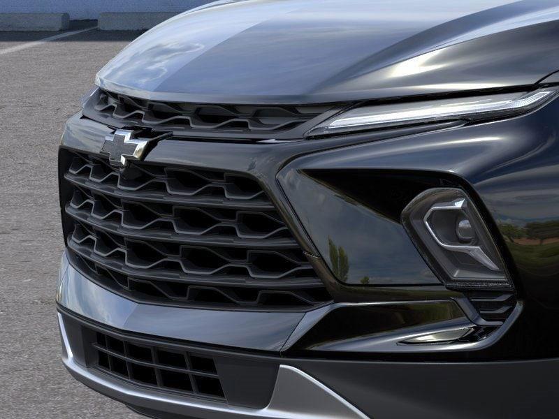 new 2025 Chevrolet Blazer car, priced at $35,414