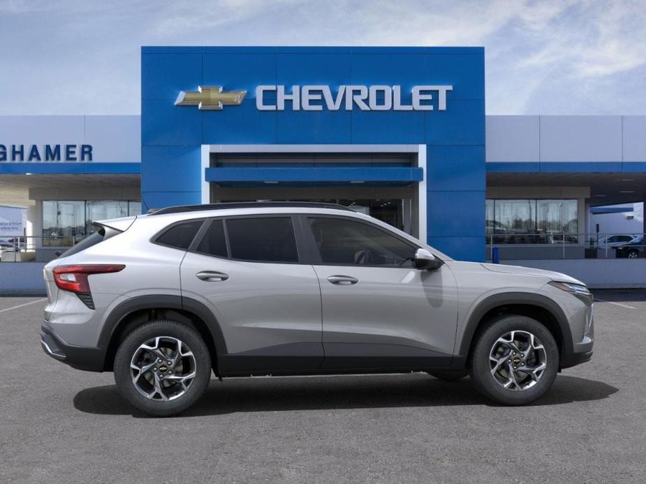 new 2025 Chevrolet Trax car, priced at $23,432