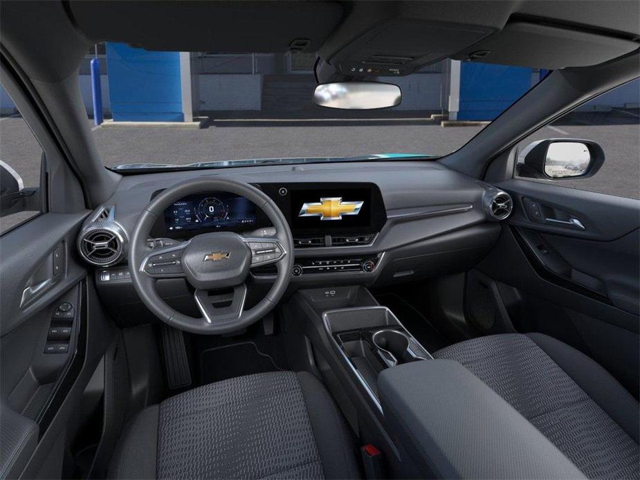 new 2025 Chevrolet Equinox car, priced at $30,153