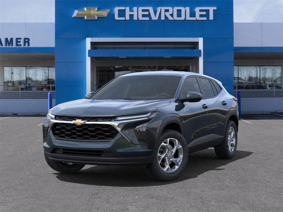 new 2025 Chevrolet Trax car, priced at $21,489