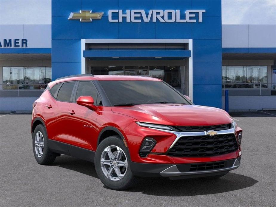 new 2025 Chevrolet Blazer car, priced at $38,694