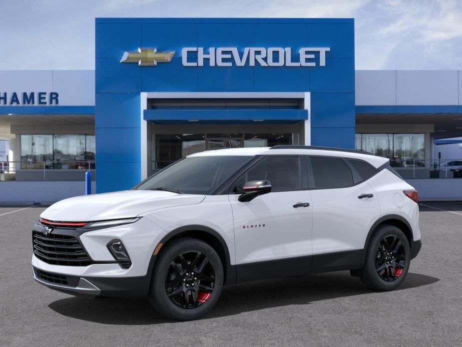 new 2025 Chevrolet Blazer car