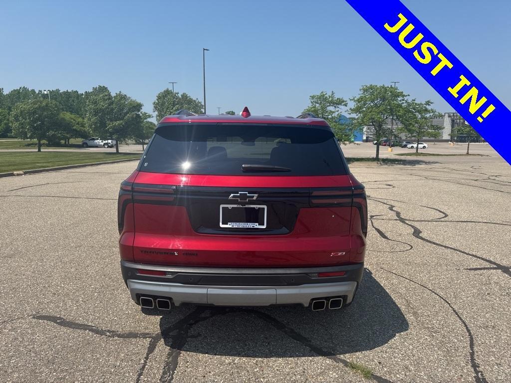 used 2024 Chevrolet Traverse car, priced at $46,900