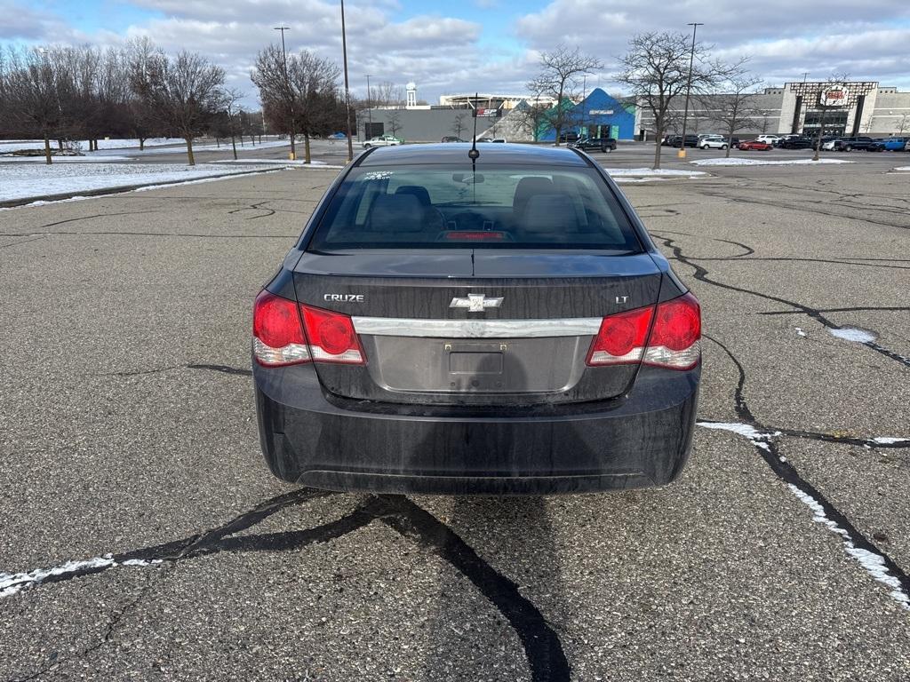 used 2014 Chevrolet Cruze car, priced at $7,250