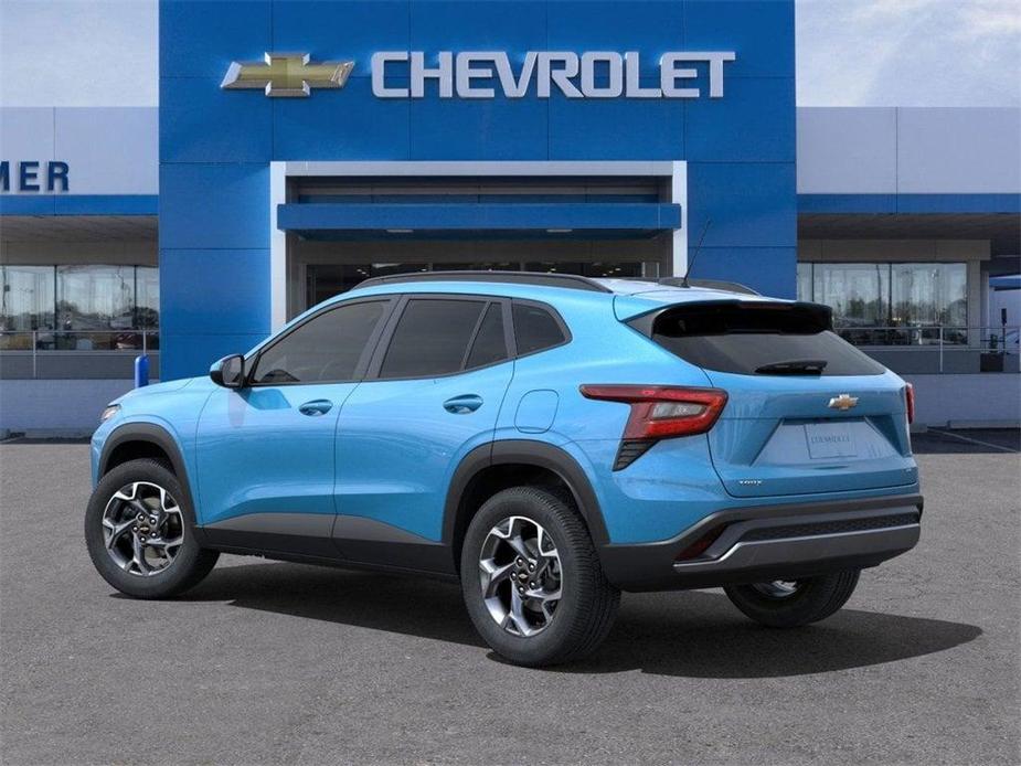 new 2025 Chevrolet Trax car, priced at $23,777