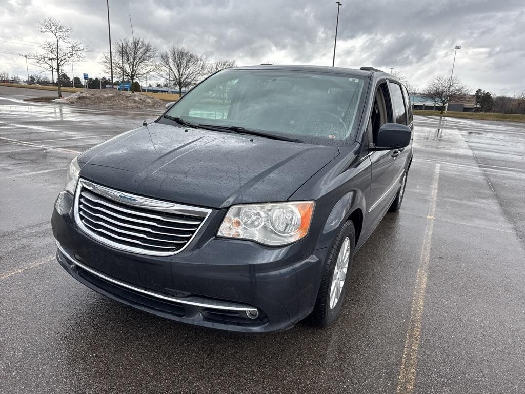 used 2014 Chrysler Town & Country car, priced at $8,900