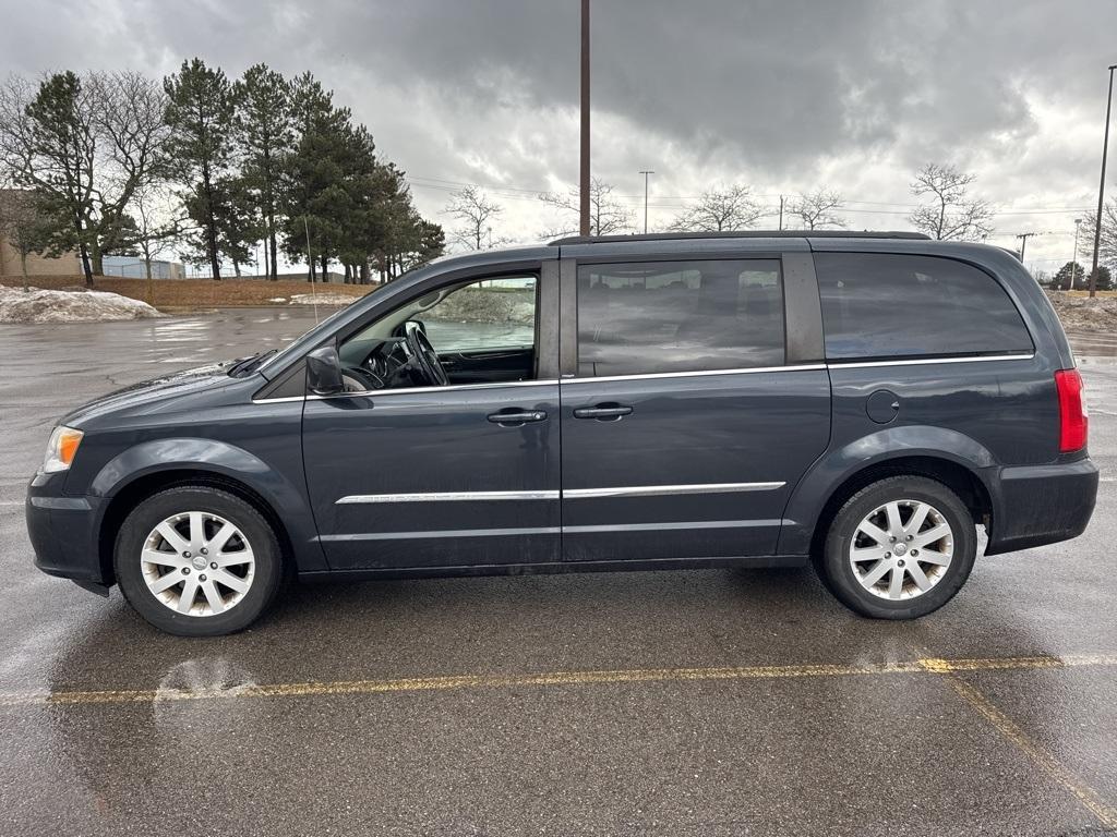 used 2014 Chrysler Town & Country car, priced at $8,900