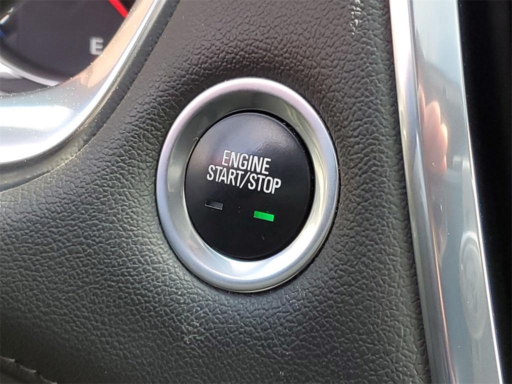 used 2022 Chevrolet Traverse car, priced at $36,250