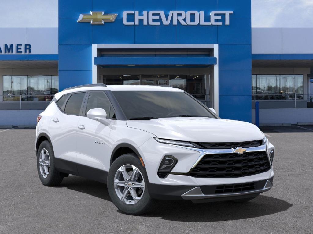 new 2025 Chevrolet Blazer car