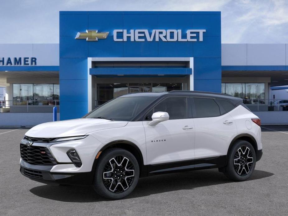 new 2025 Chevrolet Blazer car