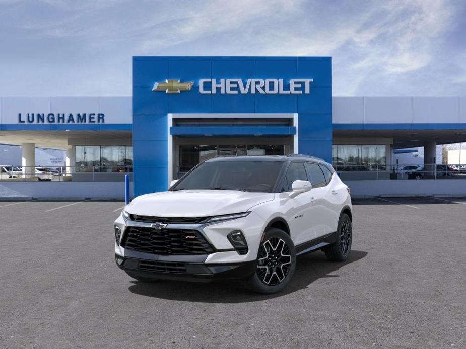 new 2025 Chevrolet Blazer car