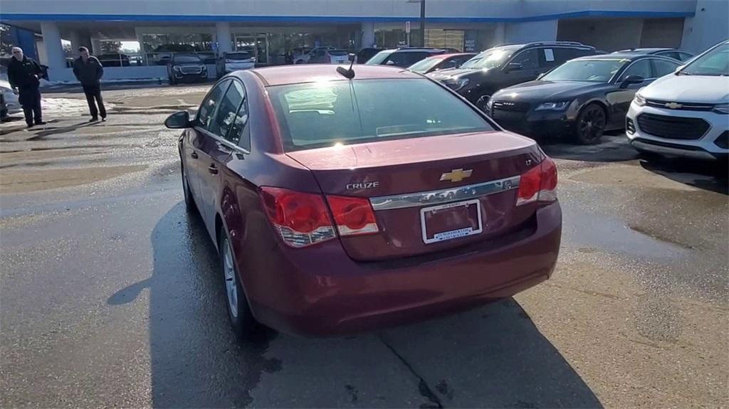 used 2015 Chevrolet Cruze car, priced at $7,200