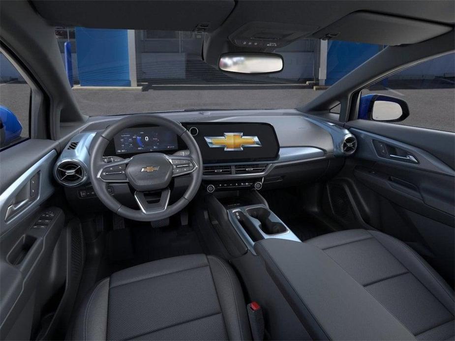 new 2025 Chevrolet Equinox EV car