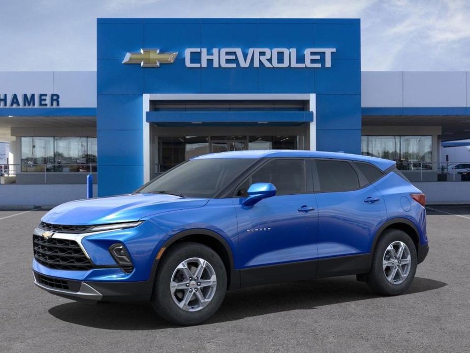 new 2025 Chevrolet Blazer car, priced at $35,047