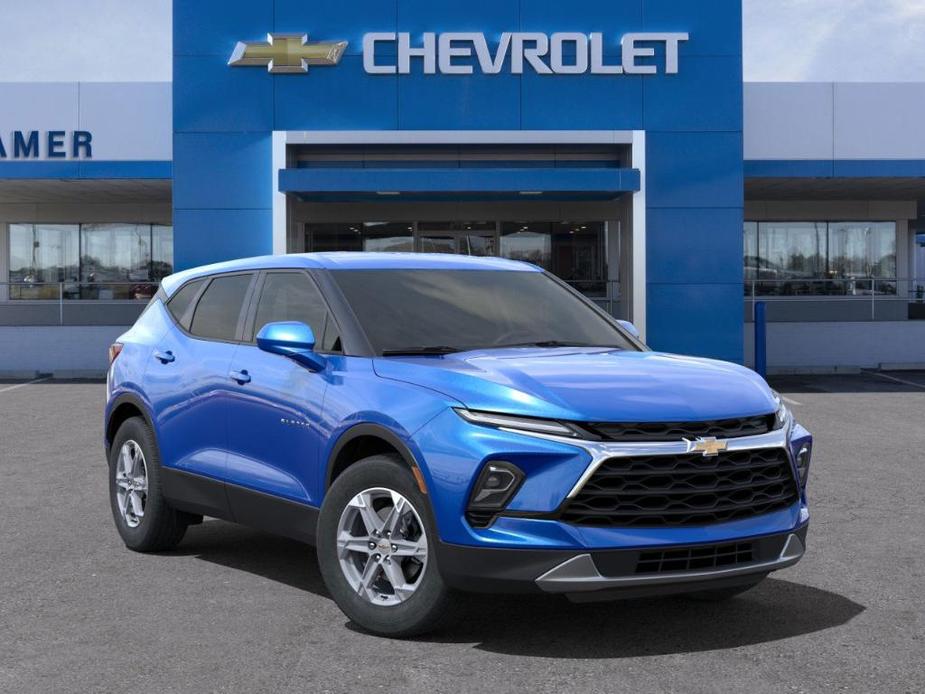 new 2025 Chevrolet Blazer car, priced at $35,047