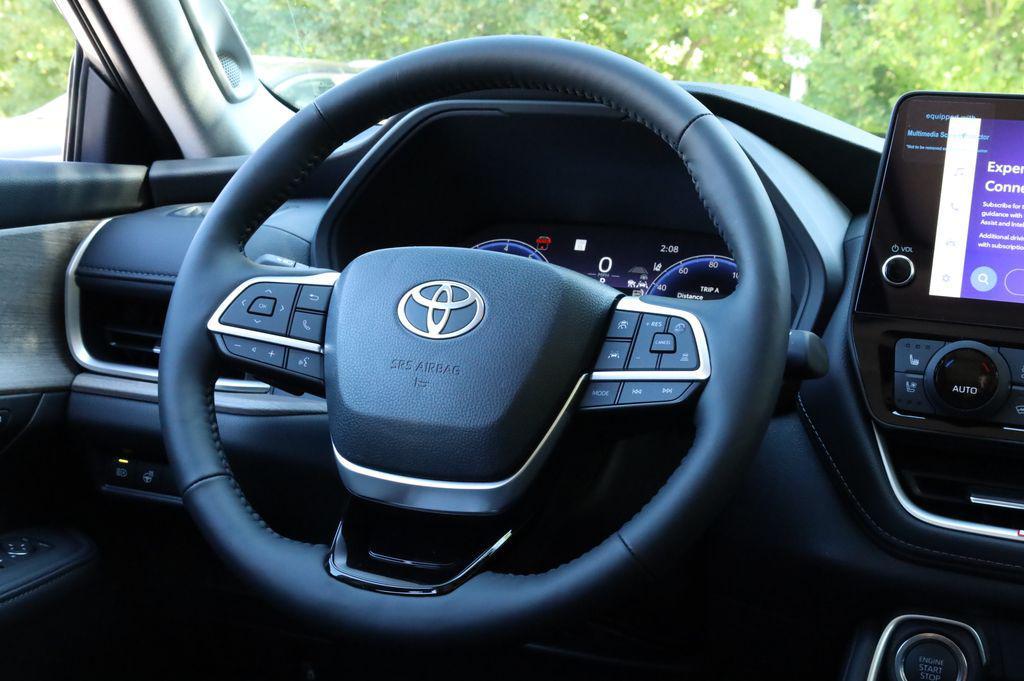 new 2026 Toyota Grand Highlander car, priced at $59,025