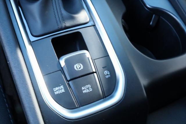 used 2020 Hyundai Santa Fe car, priced at $20,559