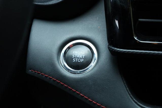 used 2022 Toyota Highlander car, priced at $37,734