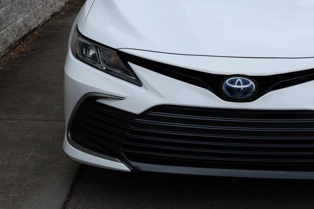 used 2021 Toyota Camry Hybrid car, priced at $21,671