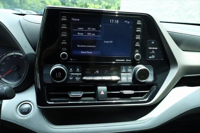 used 2021 Toyota Highlander car, priced at $20,997