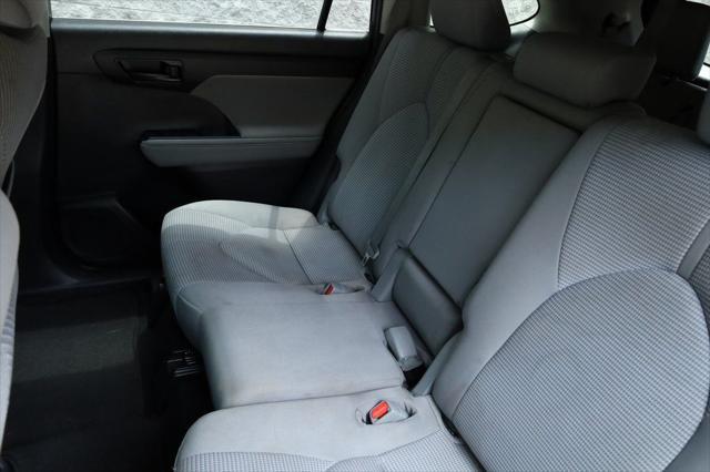 used 2021 Toyota Highlander car, priced at $20,997