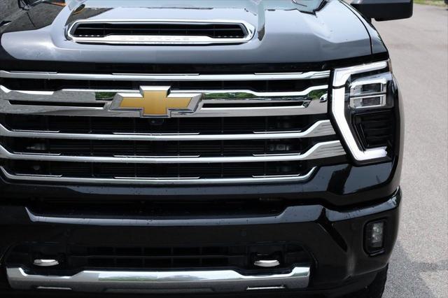 used 2024 Chevrolet Silverado 2500 car, priced at $74,589