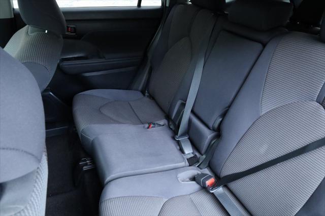 used 2023 Toyota Highlander car, priced at $37,999