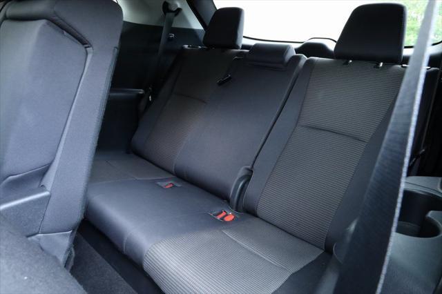 used 2023 Toyota Highlander car, priced at $37,999
