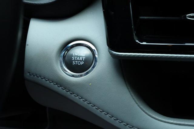 used 2023 Toyota Highlander car, priced at $42,317