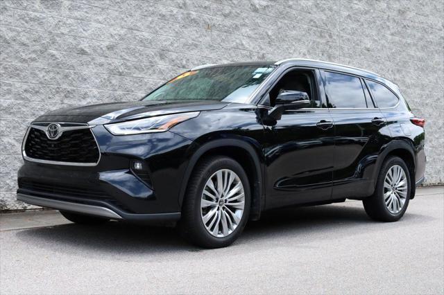 used 2023 Toyota Highlander car, priced at $46,505