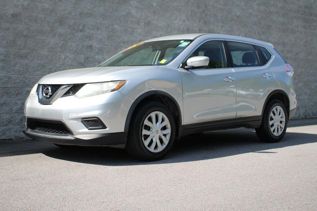 used 2015 Nissan Rogue car, priced at $9,599