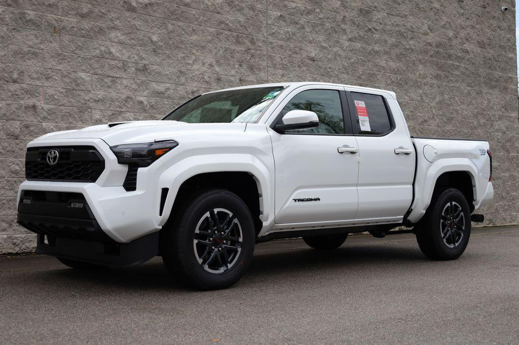 new 2025 Toyota Tacoma car, priced at $44,175