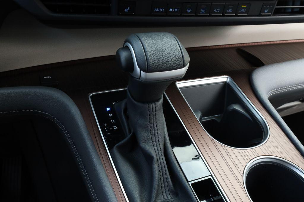 used 2024 Toyota Sienna car, priced at $42,658