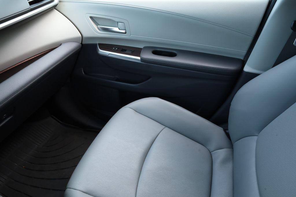 used 2024 Toyota Sienna car, priced at $42,658