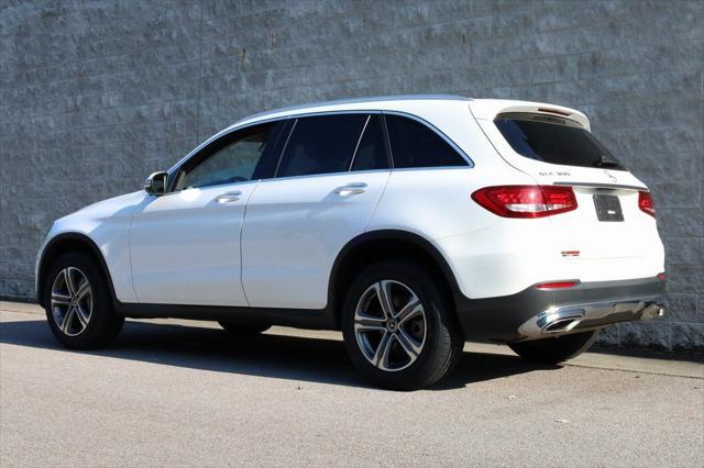 used 2019 Mercedes-Benz GLC 300 car, priced at $17,913