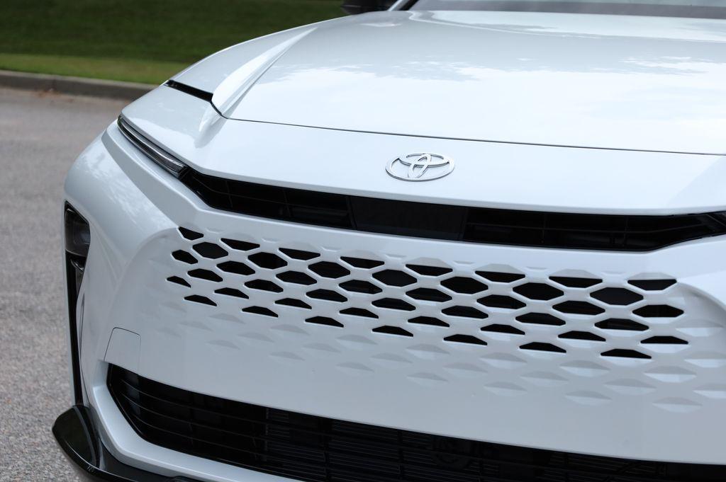 new 2025 Toyota Crown Signia car, priced at $51,391