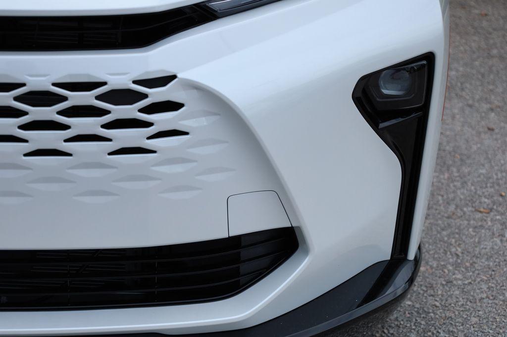 new 2025 Toyota Crown Signia car, priced at $51,391