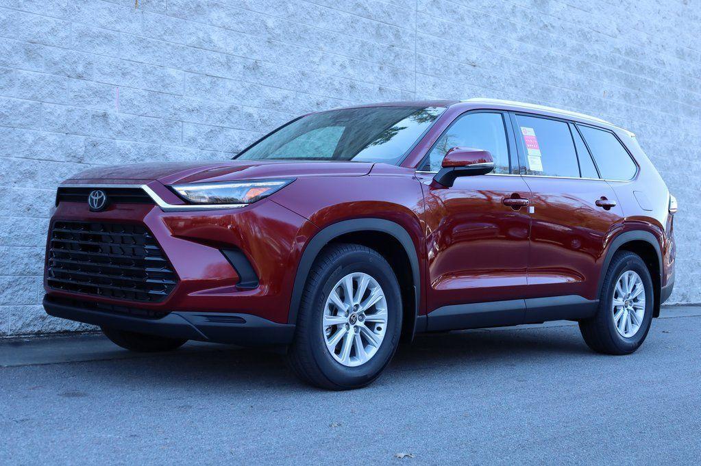 new 2025 Toyota Grand Highlander car, priced at $49,300