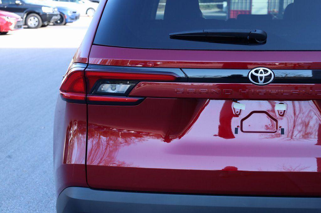 new 2025 Toyota Grand Highlander car, priced at $49,300