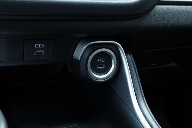 new 2025 Toyota Highlander car, priced at $44,415