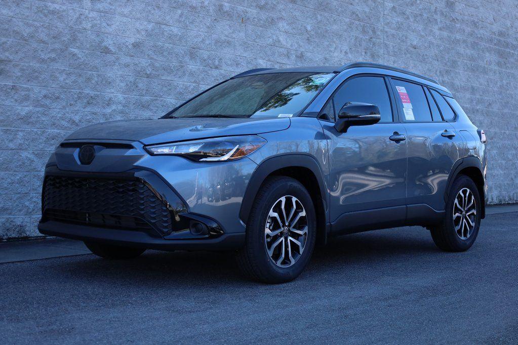 new 2025 Toyota Corolla Cross Hybrid car, priced at $31,184