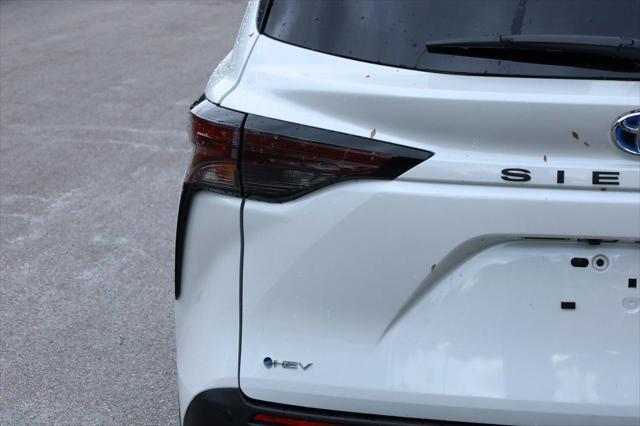 new 2025 Toyota Sienna car, priced at $51,758