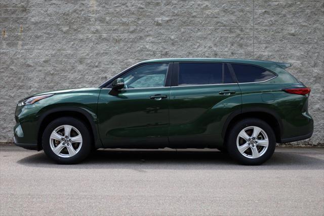 used 2023 Toyota Highlander Hybrid car, priced at $36,999