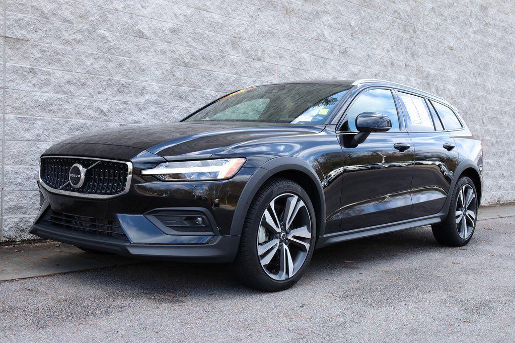 used 2023 Volvo V60 Cross Country car, priced at $38,695