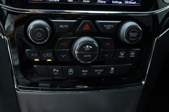 used 2020 Jeep Grand Cherokee car, priced at $23,233