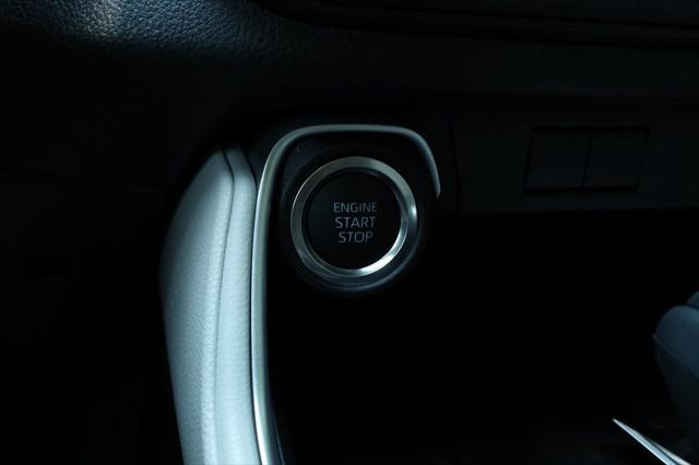 new 2025 Toyota Highlander car, priced at $43,916