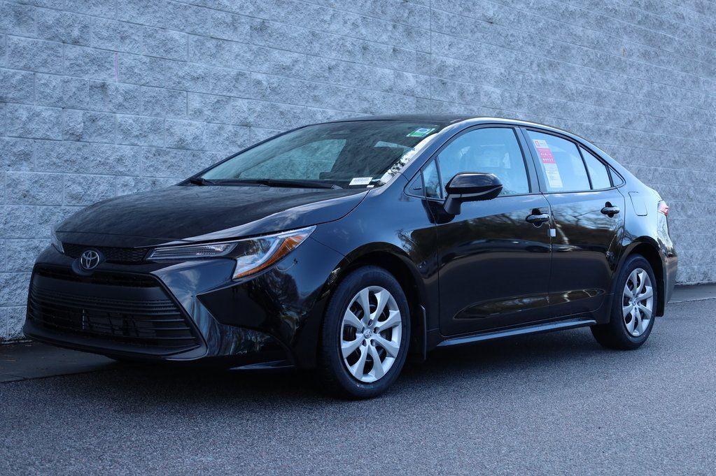 new 2025 Toyota Corolla car, priced at $23,398