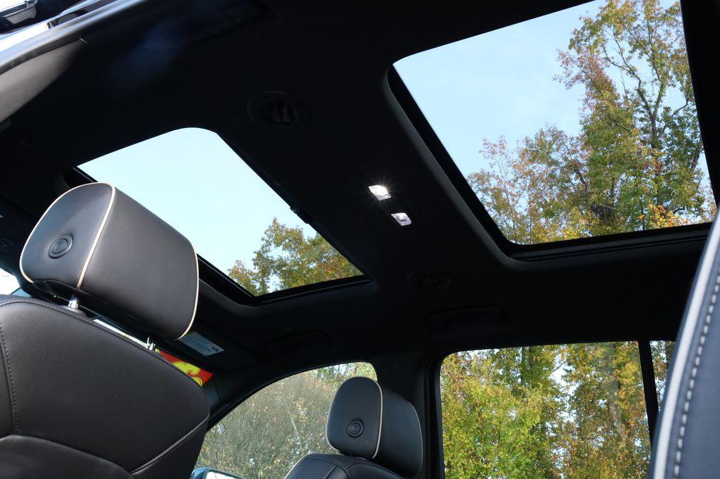 used 2023 Chevrolet Traverse car, priced at $36,215