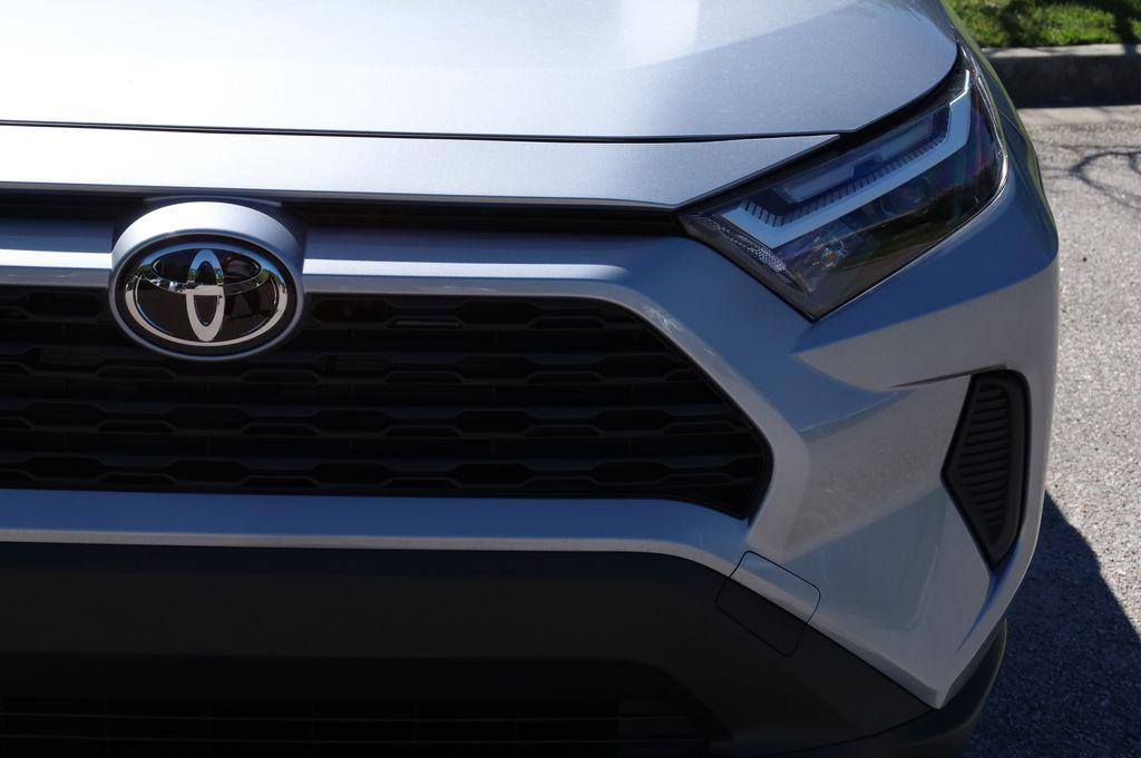 new 2025 Toyota RAV4 Hybrid car, priced at $31,726