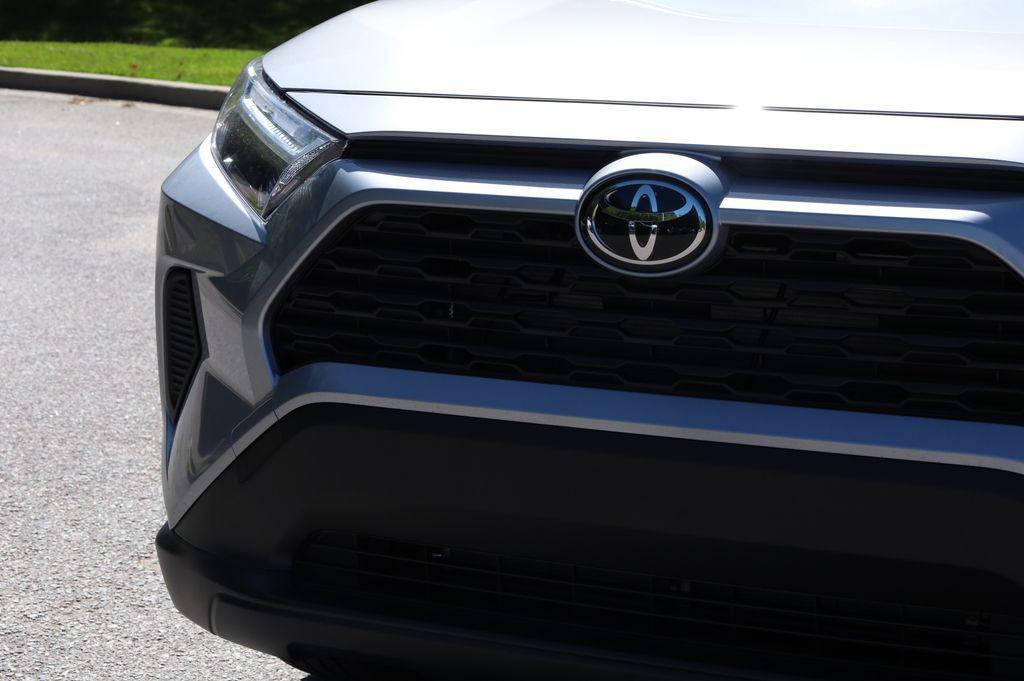 new 2025 Toyota RAV4 Hybrid car, priced at $31,726